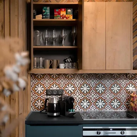 Corso-4 By Interhome * هاراشوف